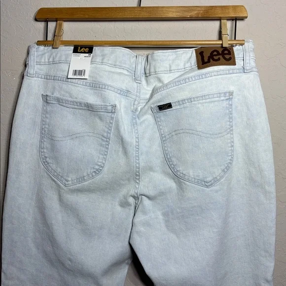 Lee Legendary Women’s Moon light Mid-rise straight crop Jeans. NWT Sise 16 M - Picture 6 of 12